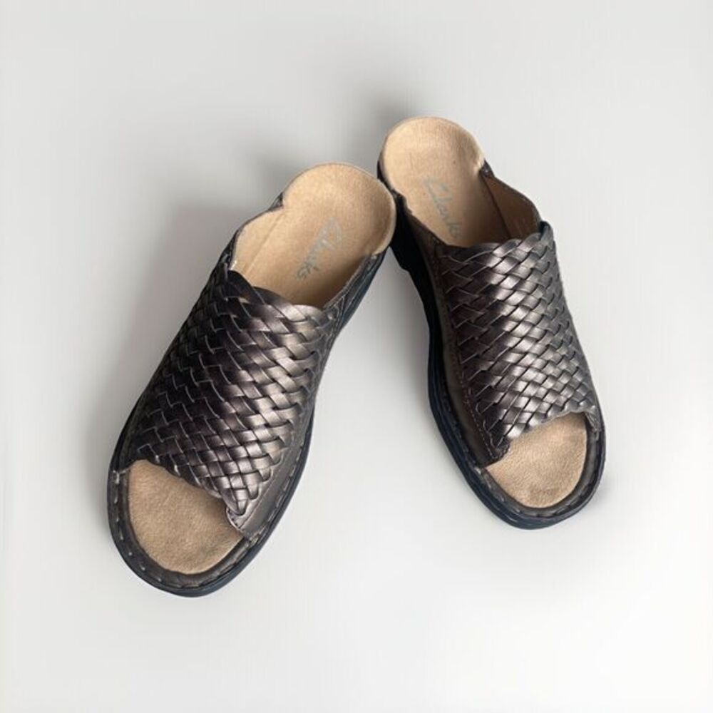 CLARKS WOMEN-6M METALLİC BROWN RIVIERA LEATHER WOVEN OPEN TOES SANDALS/SLIP ON